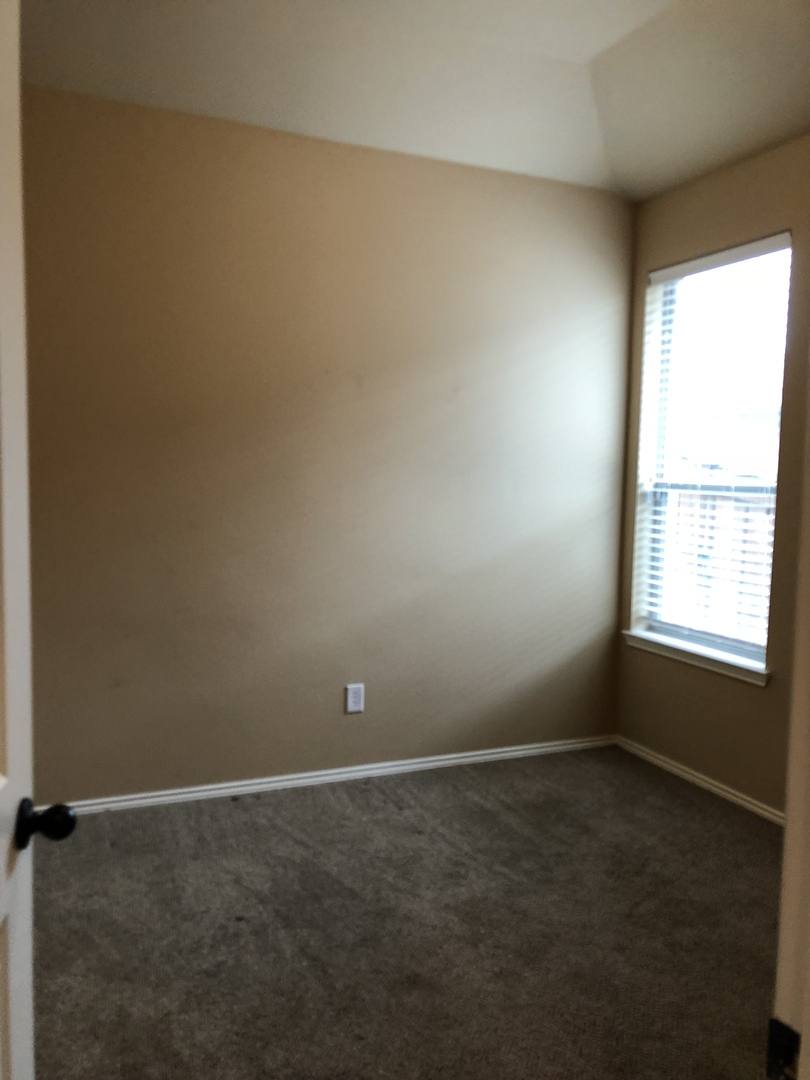 Apartment for rent at 2305 Wood River Parkway, Mansfield, TX 76063