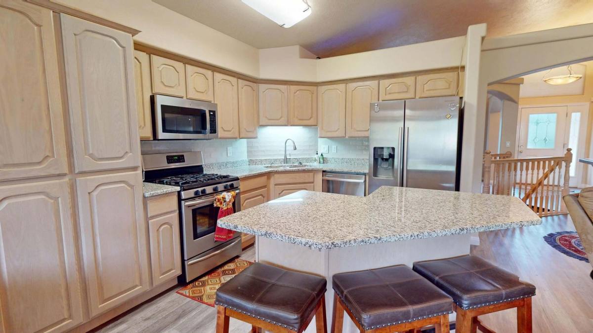 House for rent at 853 W Kestrel Court, Washington, UT 84780