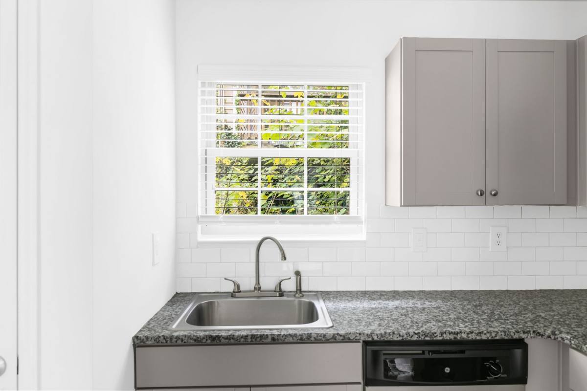 Apartment for rent at 1322 15th Ave S, Birmingham, AL 35205