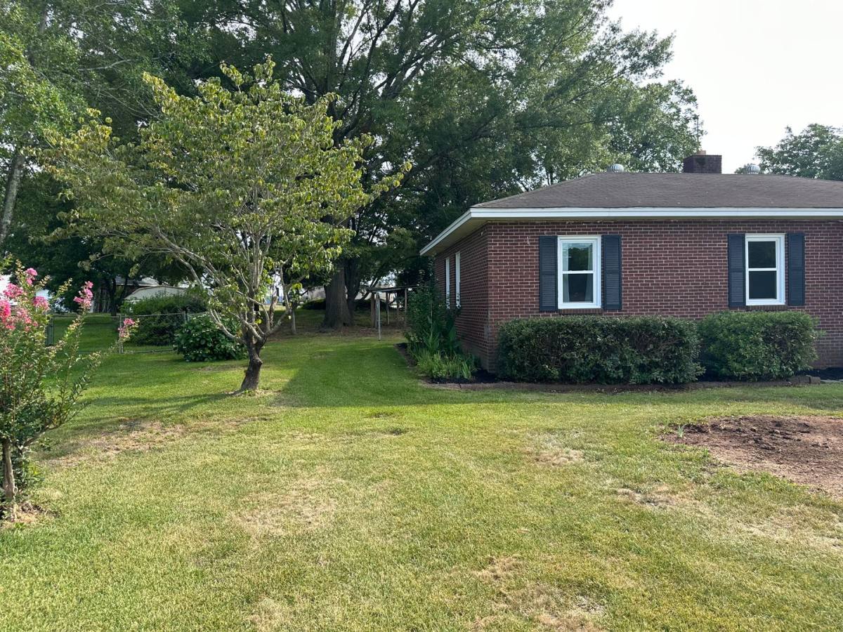 Apartment for rent at 1116 Cornelia Cr, Greenwood, SC 29646