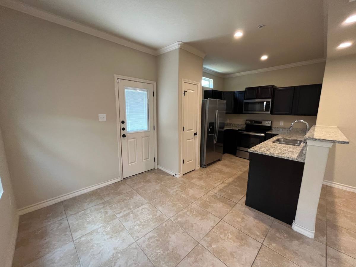 Townhouse for rent at 6526 Marcel Way, San Antonio, TX 78233