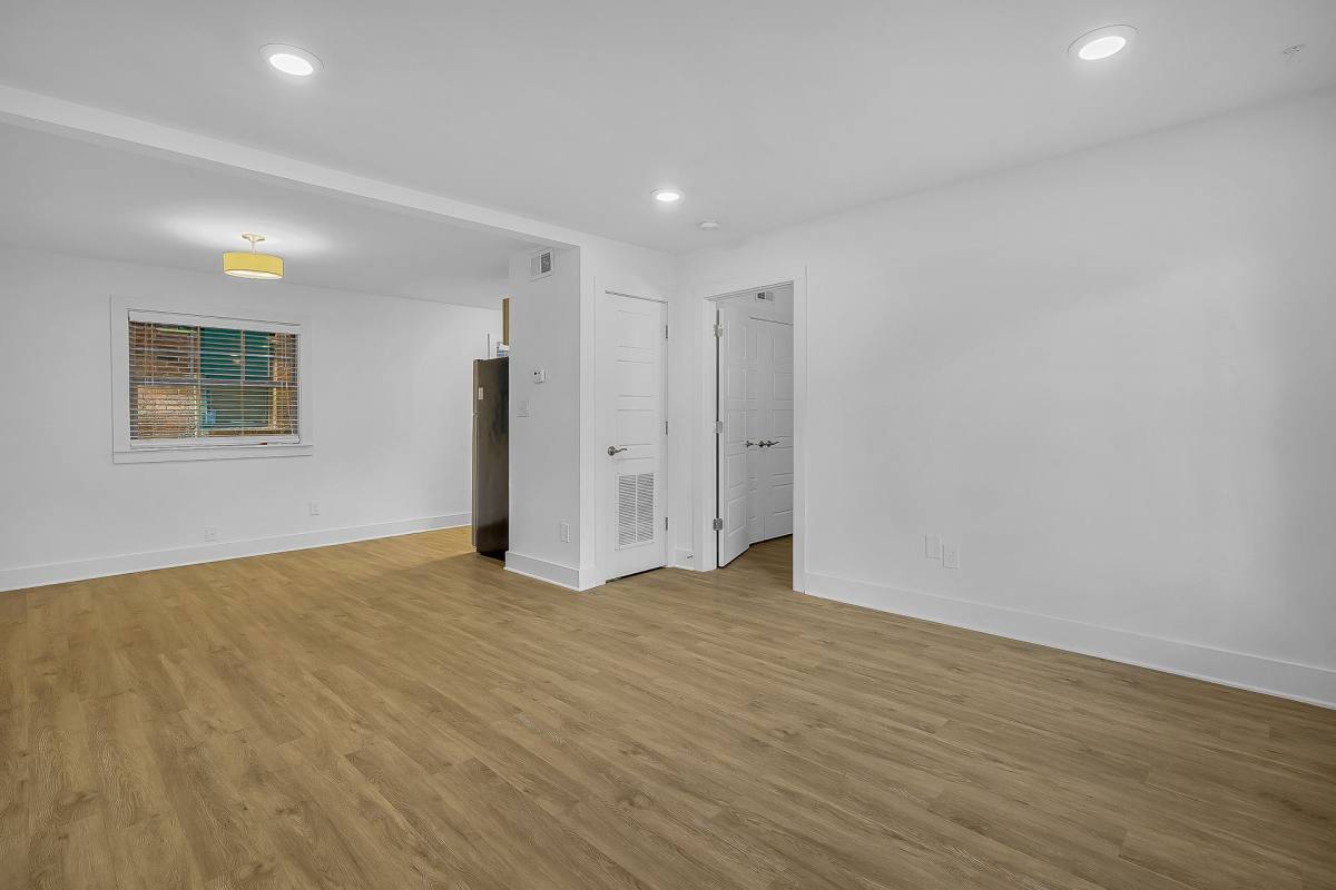 Apartment for rent at 901 38th St S, Birmingham, AL 35222