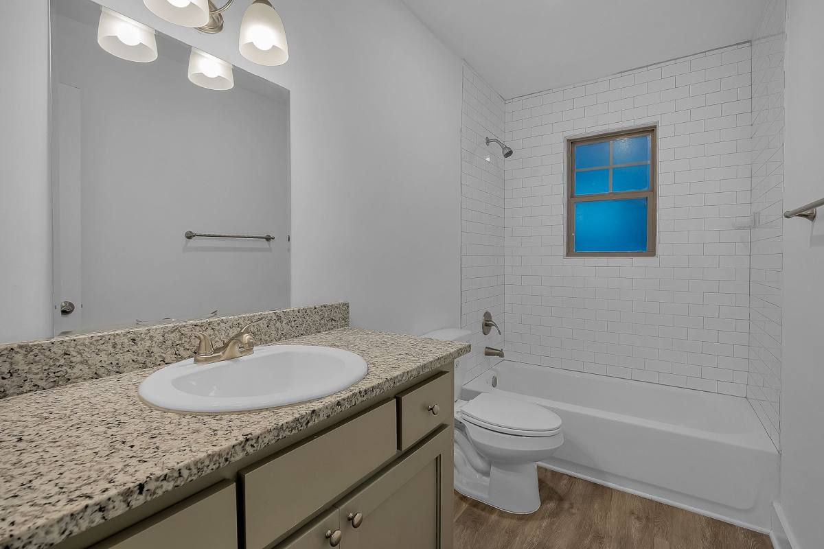 Apartment for rent at 901 38th St S, Birmingham, AL 35222