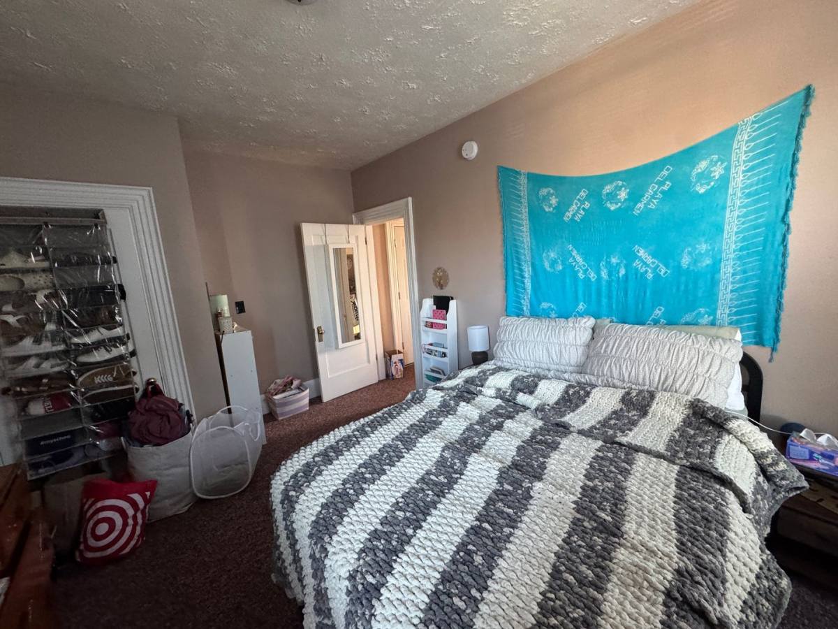 Apartment for rent at 7 Green St, Biddeford, ME 04005