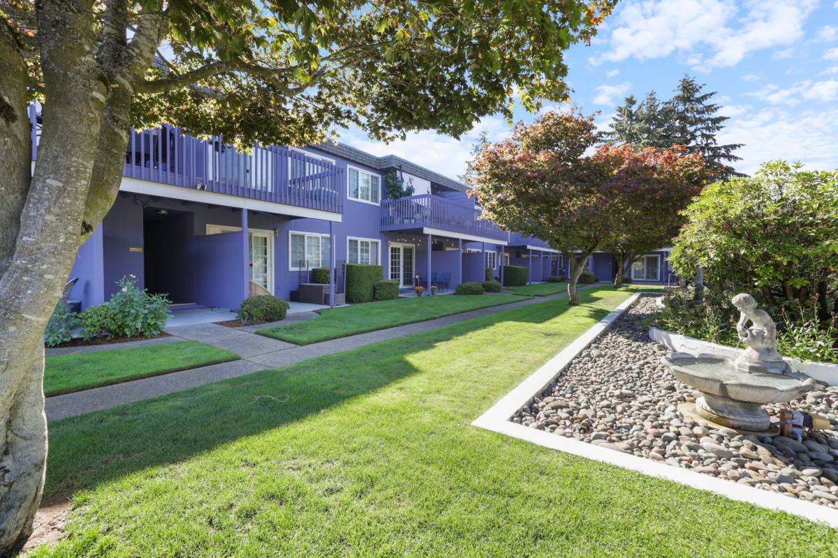 Apartment for rent at 1017 S Pearl St, Tacoma, WA 98465