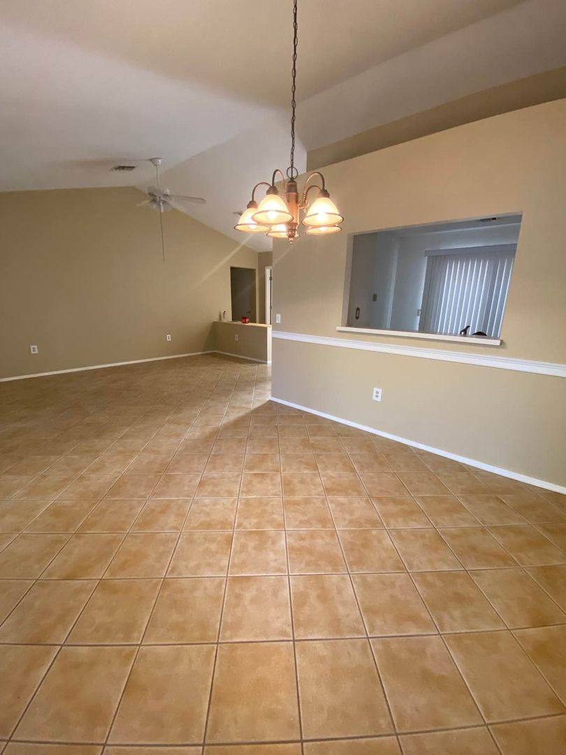 Townhouse for rent at 9033 Gemstone Dr, Las Vegas, NV 89134