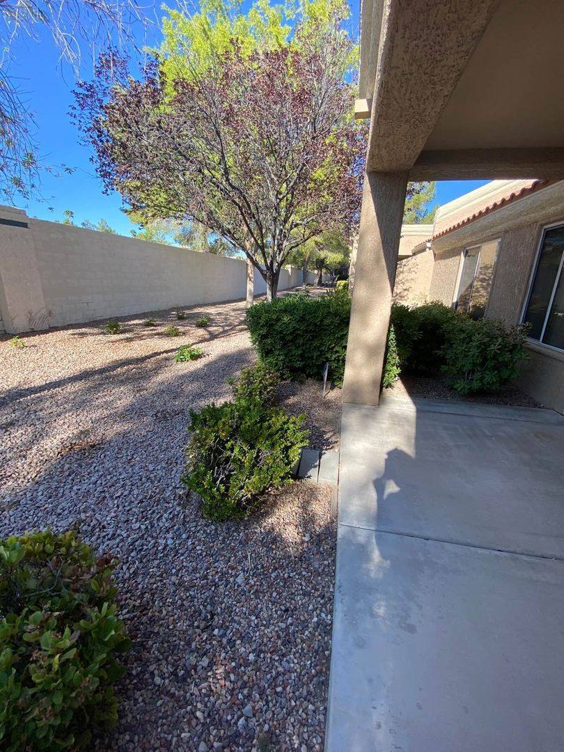 Townhouse for rent at 9033 Gemstone Dr, Las Vegas, NV 89134