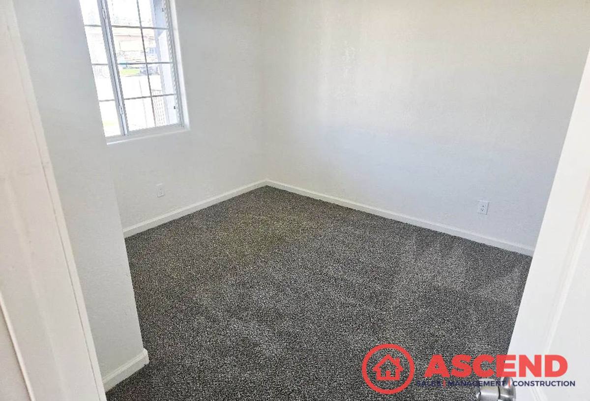 Apartment for rent at 529 Main St, Delano, CA 93215