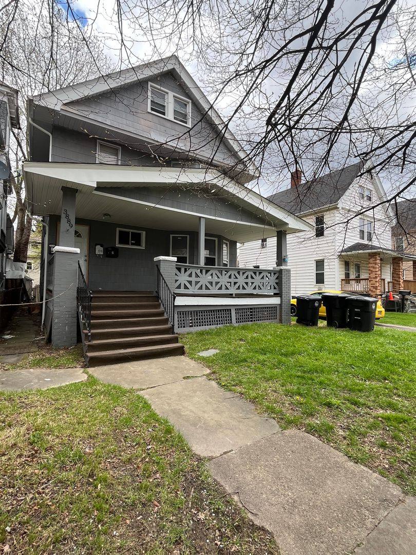 Apartment for rent at 3889 W 33rd St, Cleveland, OH 44109