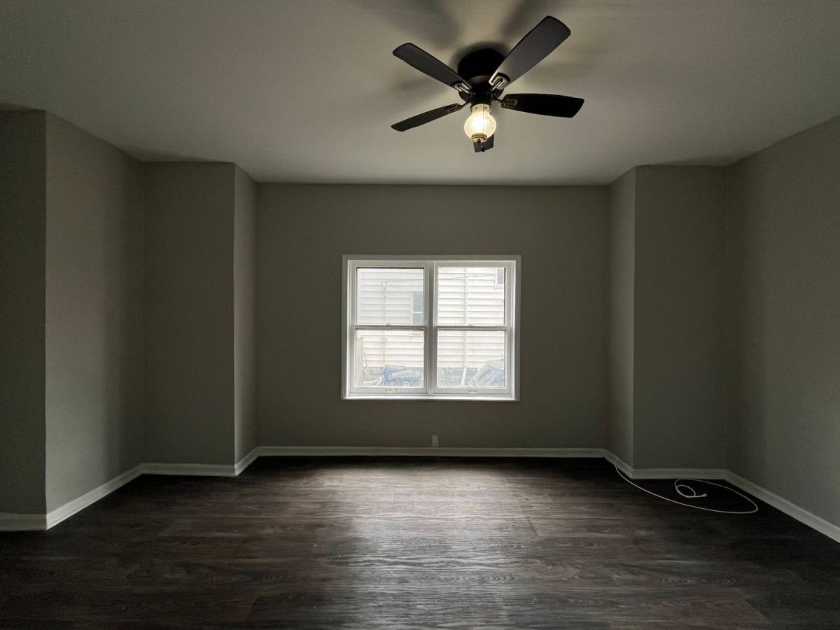 Apartment for rent at 3889 W 33rd St, Cleveland, OH 44109