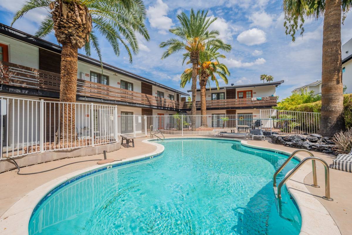 Apartment for rent at 4025 N 40th St, Phoenix, AZ 85018