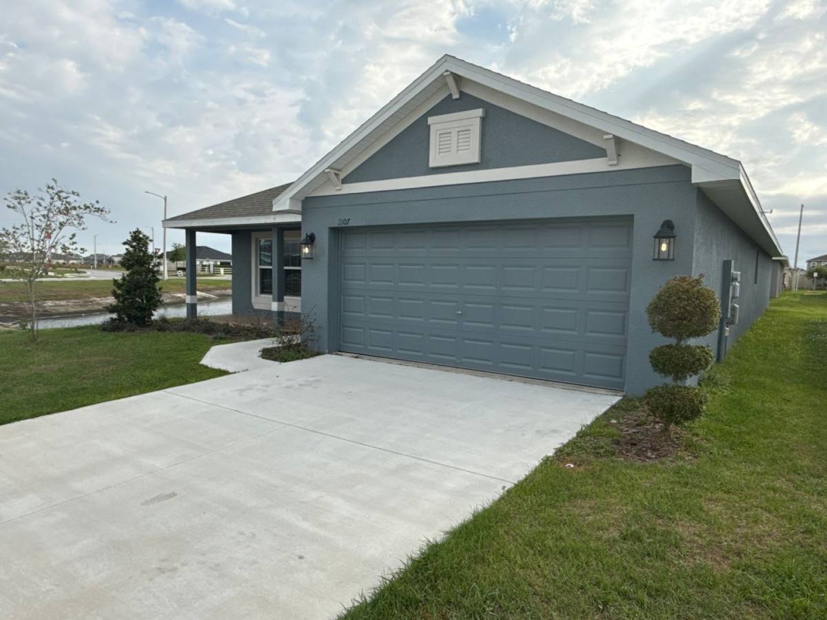 House for rent at 2107 Cartgate Lane, Winter Haven, FL 33884