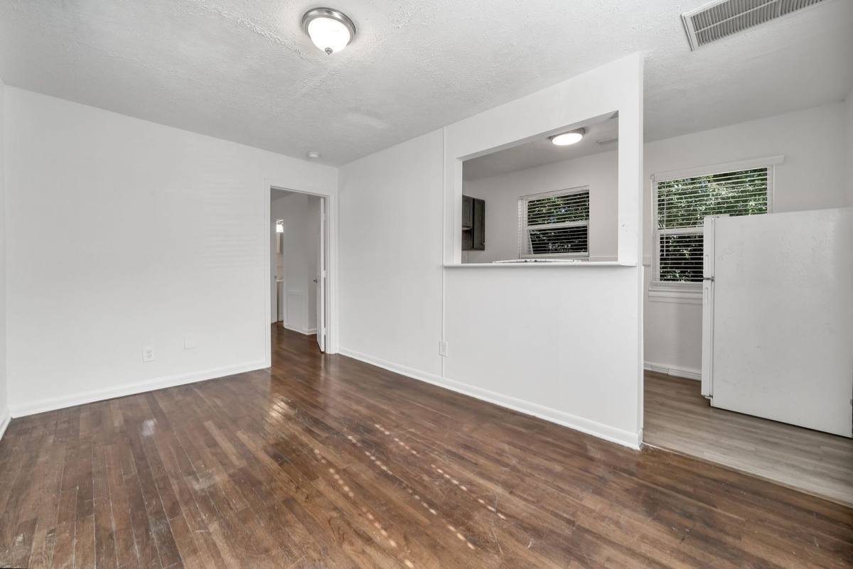 Apartment for rent at 1752 13th Court S, Birmingham, AL 35205