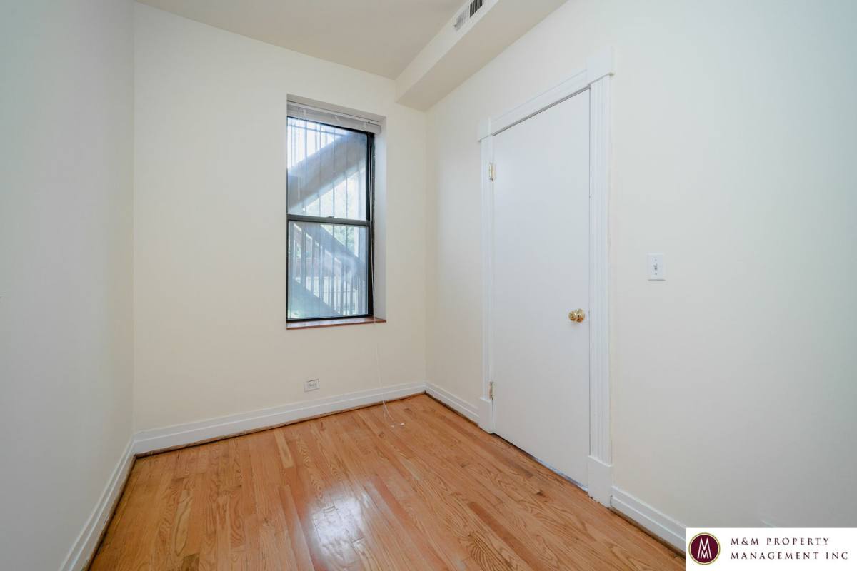 Apartment for rent at 1117 S Racine, Chicago, IL 60607