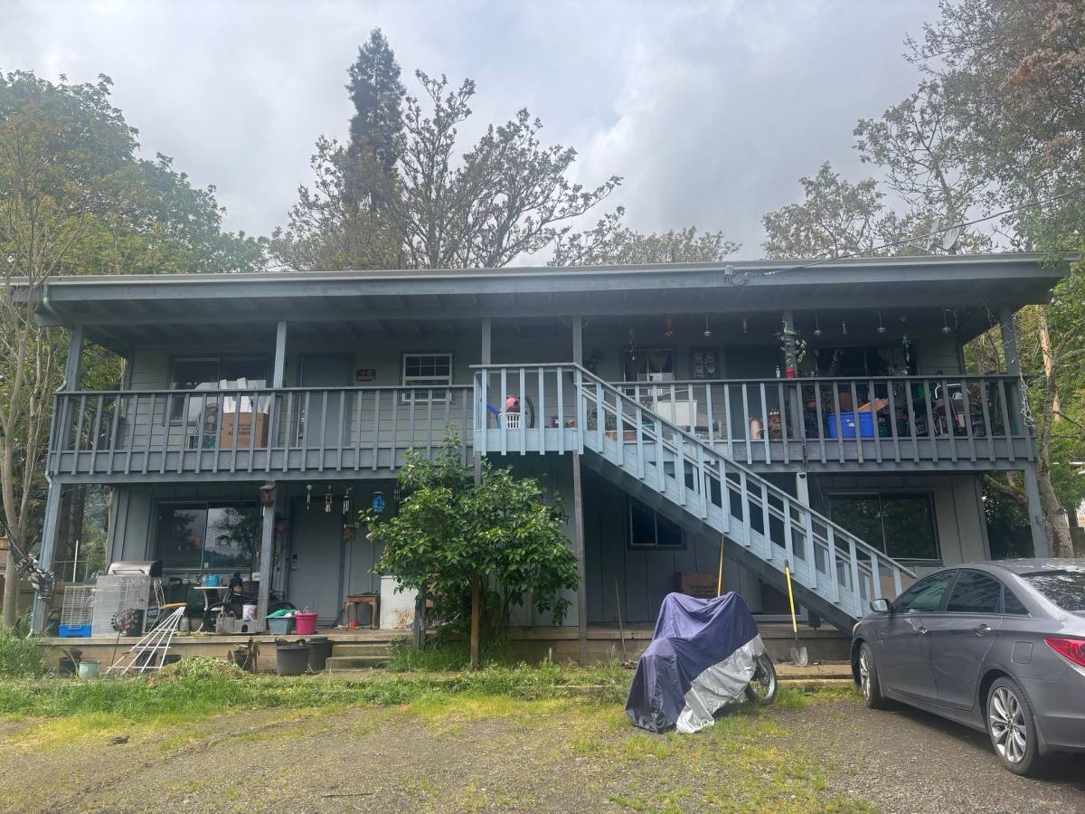 Apartment for rent at 340 NW Heard St, Myrtle Creek, OR 97457