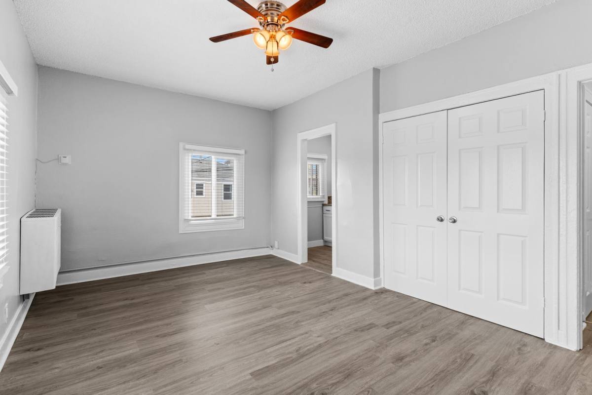 Apartment for rent at 1424 Chestnut Ave, Long Beach, CA 90813