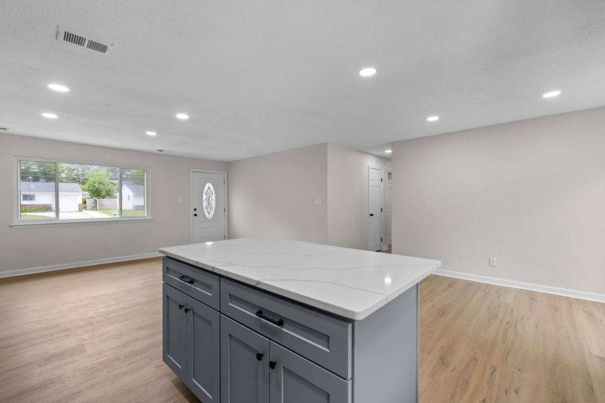 House for rent at 412 Lineberry Rd, Virginia Beach, VA 23452