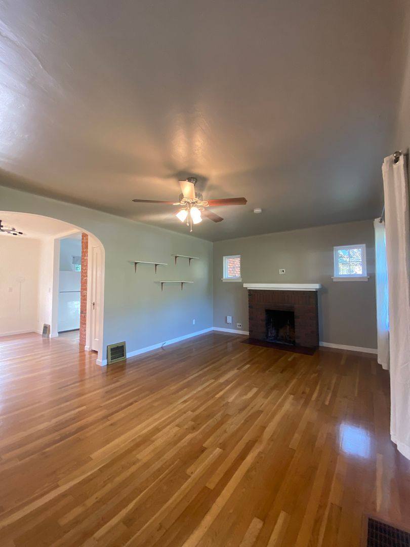 House for rent at 1303 S Garfield St, Spokane, WA 99202