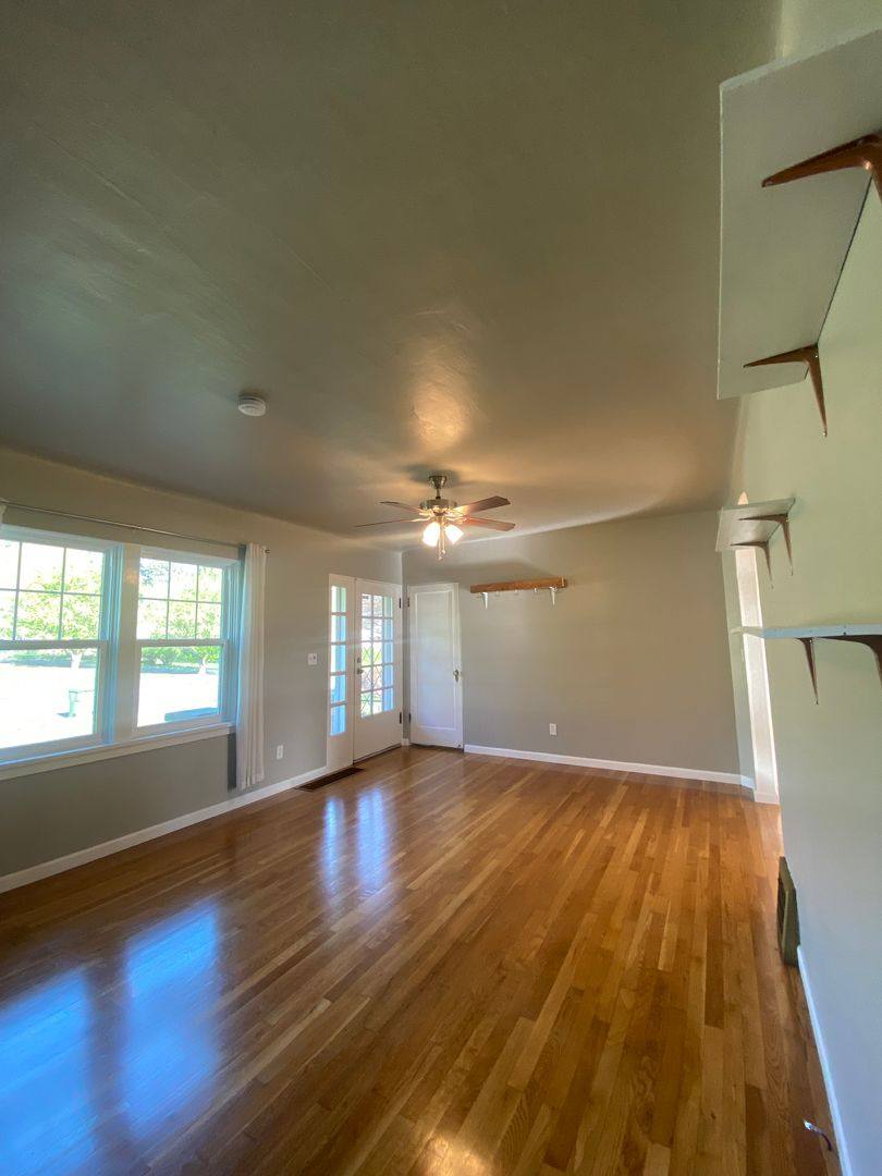 House for rent at 1303 S Garfield St, Spokane, WA 99202