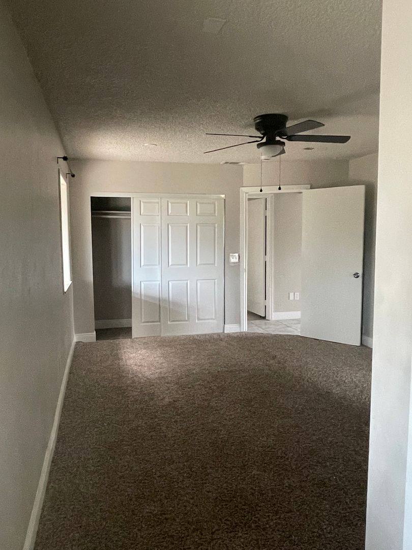 House for rent at 265 Hudson St, Bakersfield, CA 93307