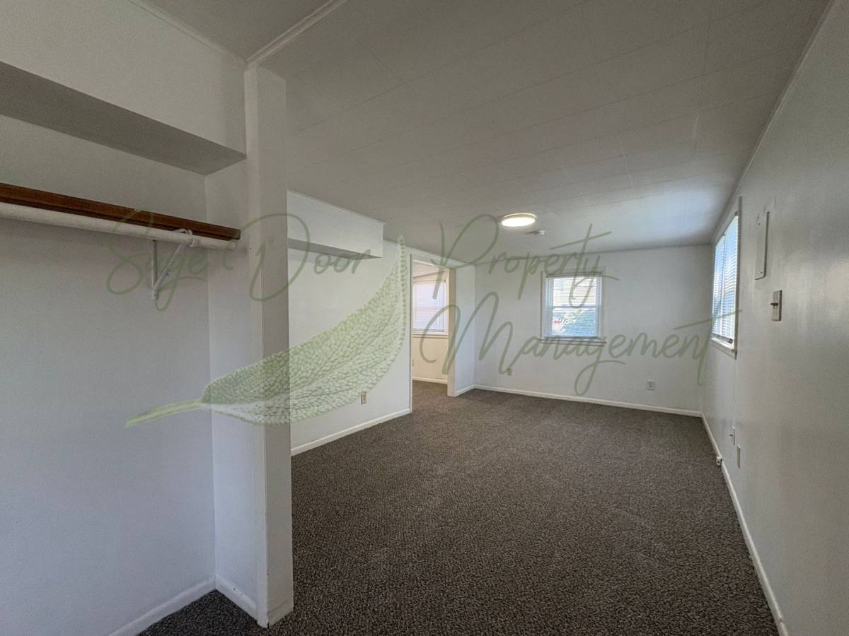 Apartment for rent at 511 S Osage St #2, Independence, MO 64050