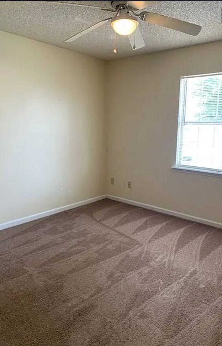 Apartment for rent at 1438 Green St, Valdosta, GA 31601