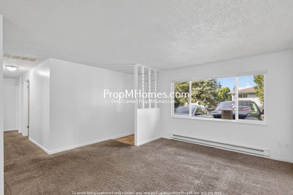 Apartment for rent at 1131 NE 162nd Ave, Portland, OR 97230