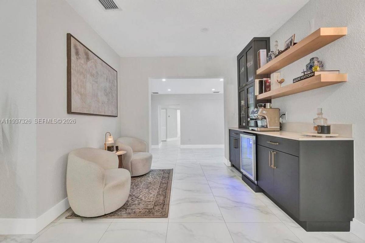 House for rent at 6470 SW 27th St, Miami, FL 33155