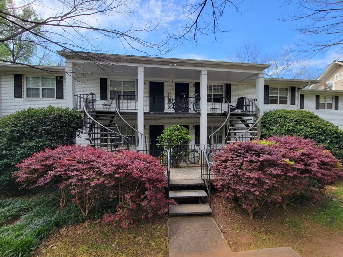Apartment for rent at 645 Blvd, Athens, GA 30601