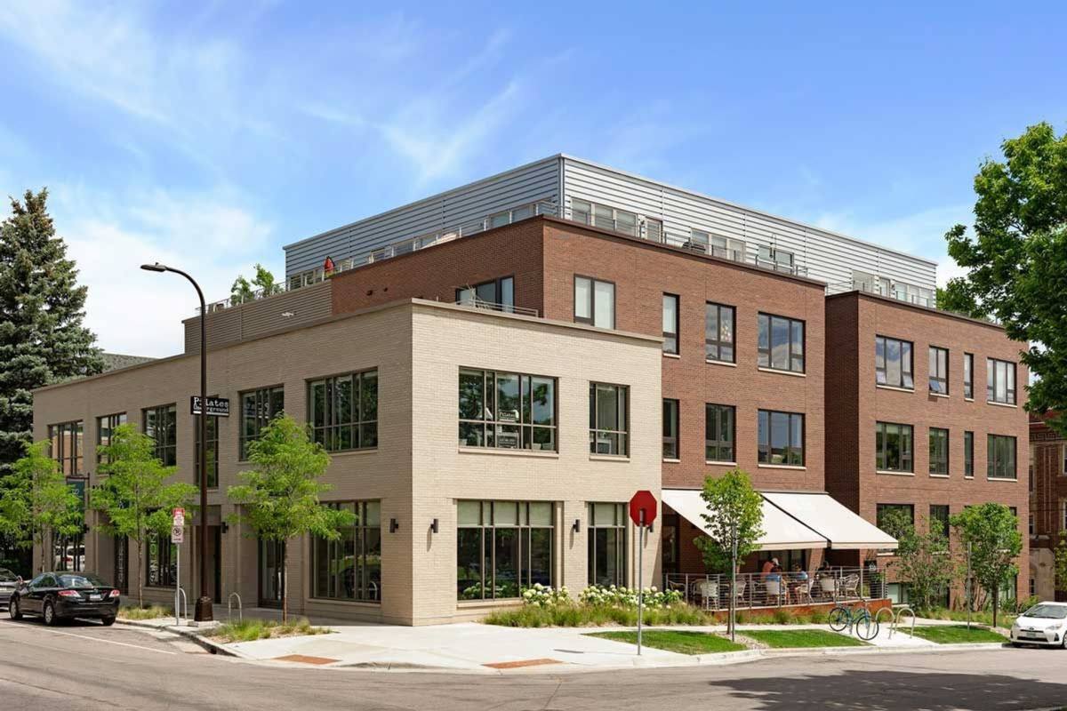 Apartment for rent at 1420 W 32nd St, Minneapolis, MN 55408