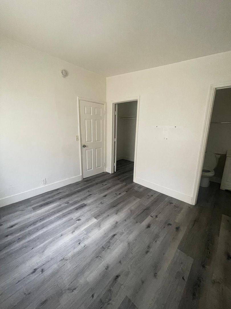 Apartment for rent at 320 NE 13th Ave, Boynton Beach, FL 33435