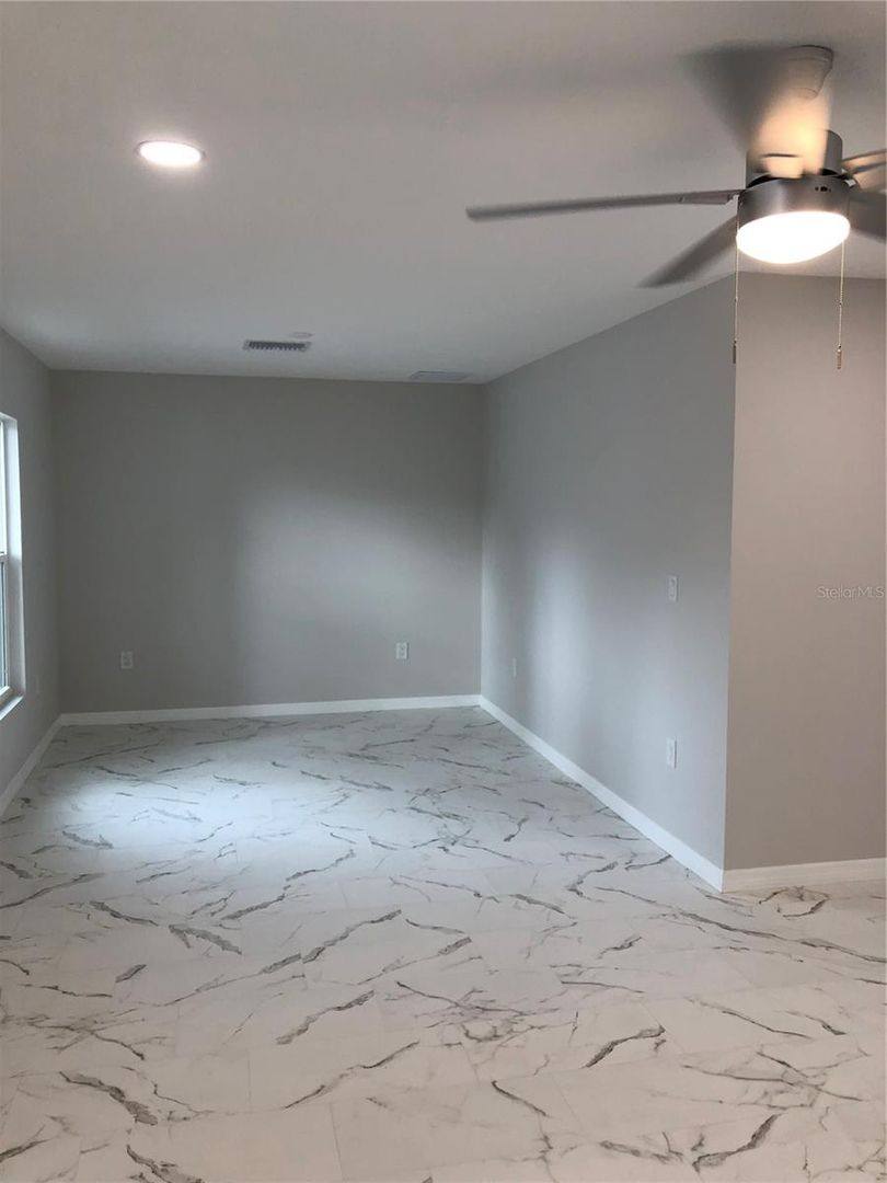 House for rent at 345 Parkland Ave, Sarasota, FL 34232