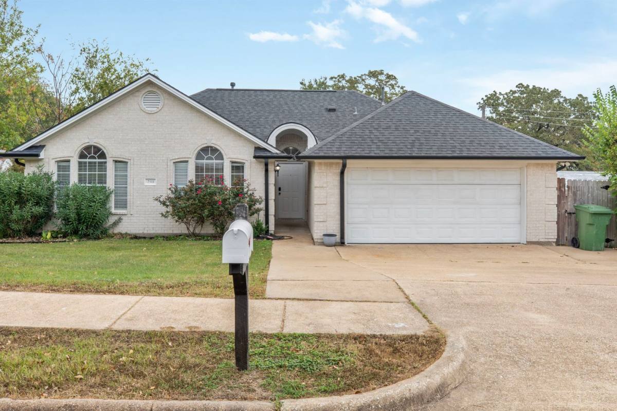 House for rent at 2511 Westwood Main, Bryan, TX 77807