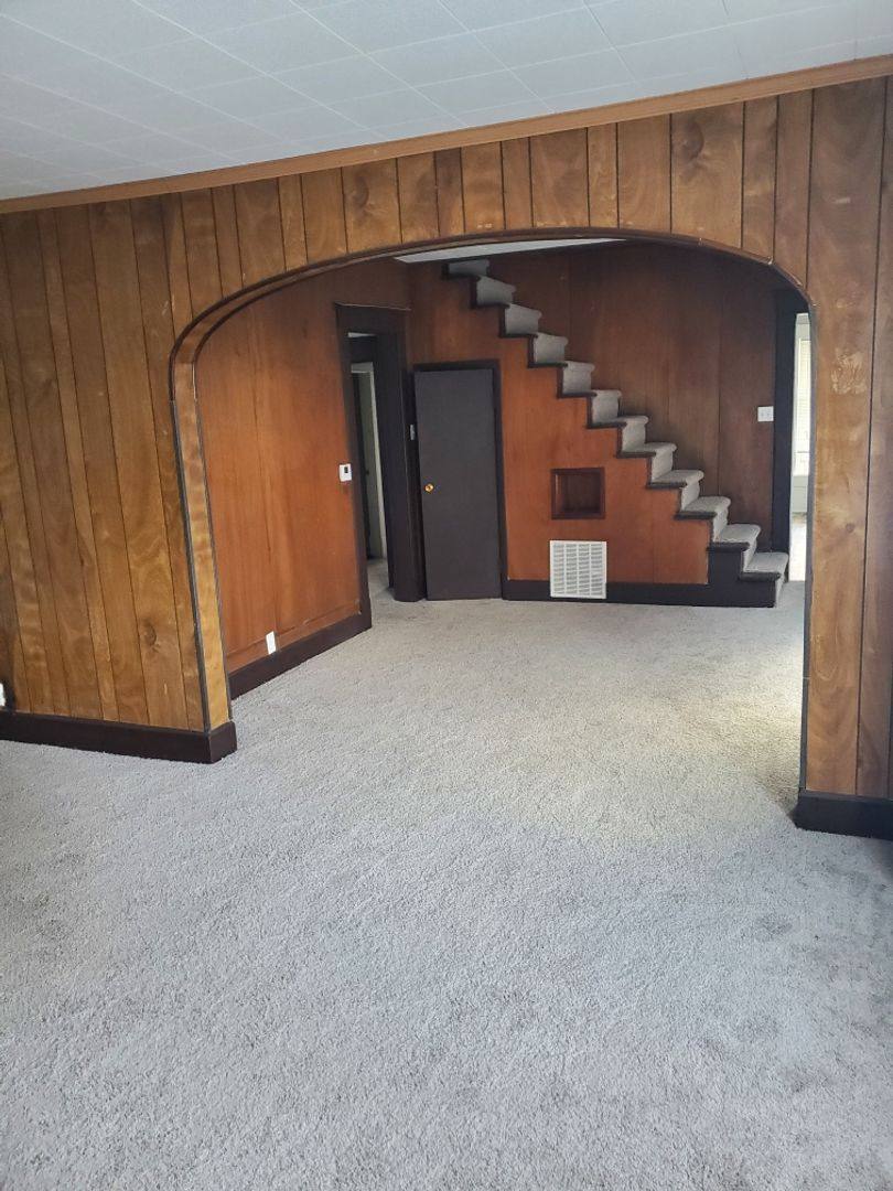 House for rent at 623 W 9th St, Muncie, IN 47302