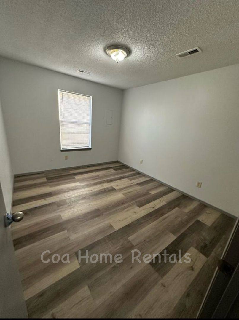 Apartment for rent at 1249 N Minnesota, Wichita, KS 67214
