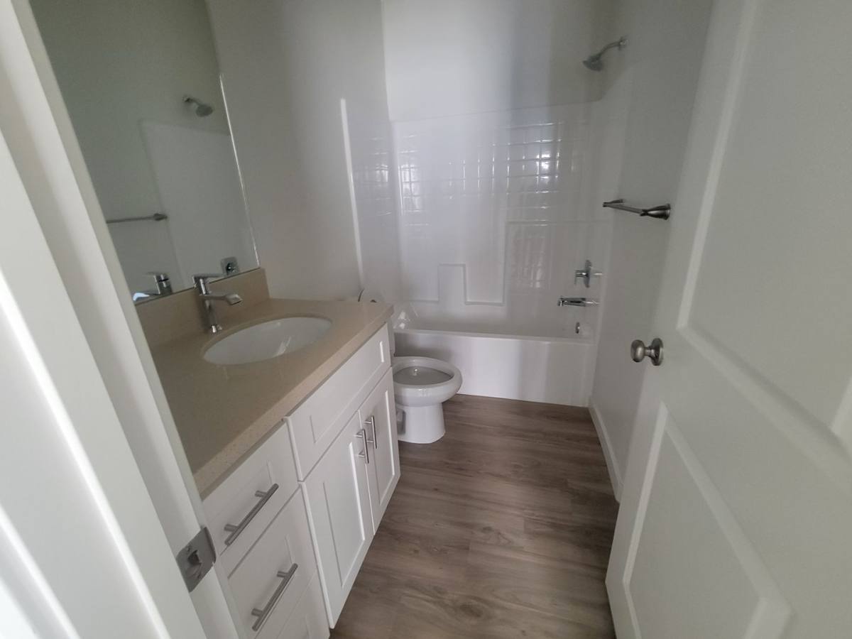Apartment for rent at 8410 Grandy St, Bakersfield, CA 93314