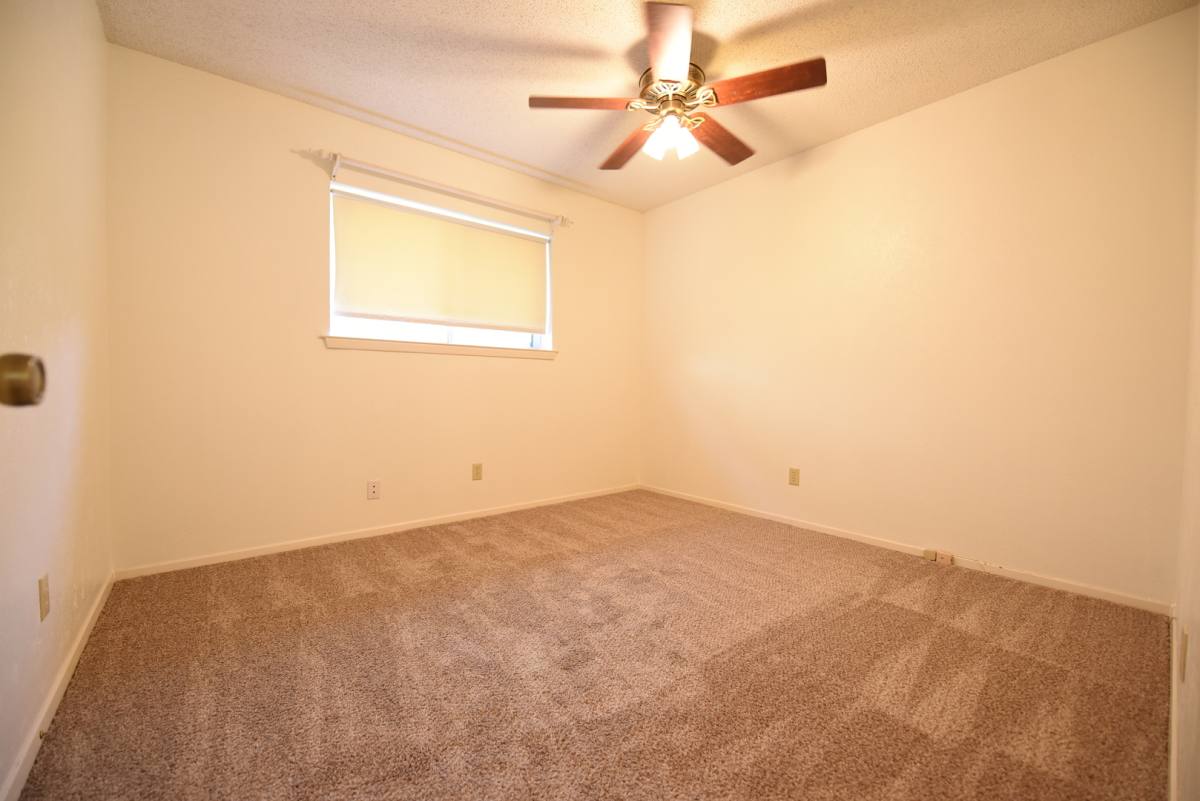 House for rent at 8945 Flicker Lane, Dallas, TX 75238