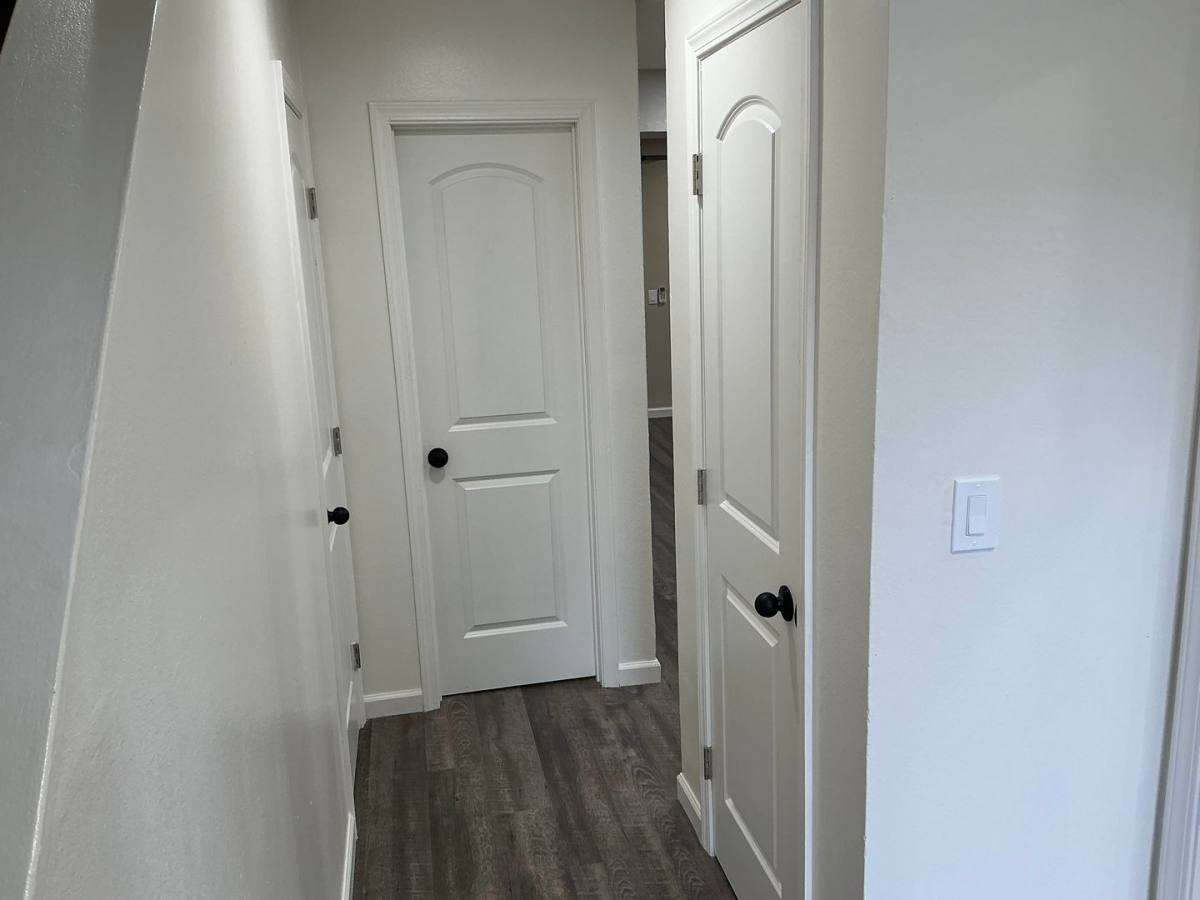 Apartment for rent at 17200 McFadden Ave, Tustin, CA 92780