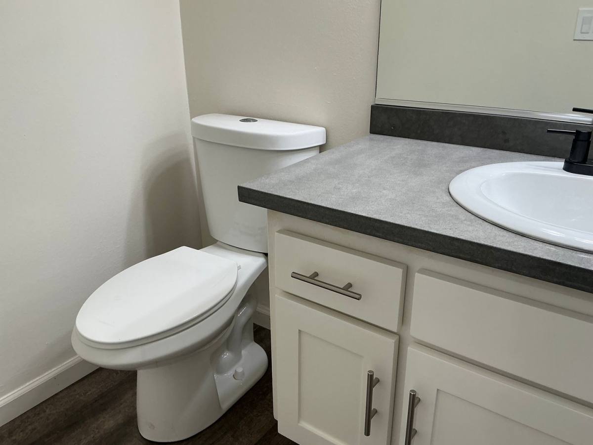 Apartment for rent at 17200 McFadden Ave, Tustin, CA 92780