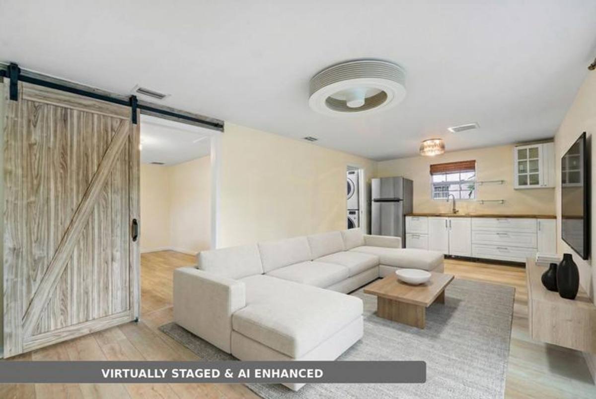 House for rent at 353 E Lakewood Rd, West Palm Beach, FL 33405