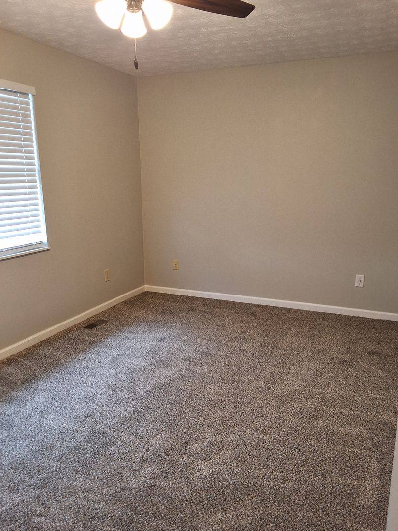 House for rent at 916 Chris Rd, Strawberry Plains, TN 37871