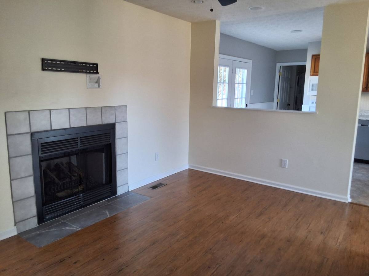 House for rent at 916 Chris Rd, Strawberry Plains, TN 37871