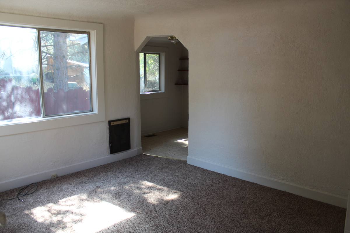 House for rent at 1518 Siskiyou St, Klamath Falls, OR 97601