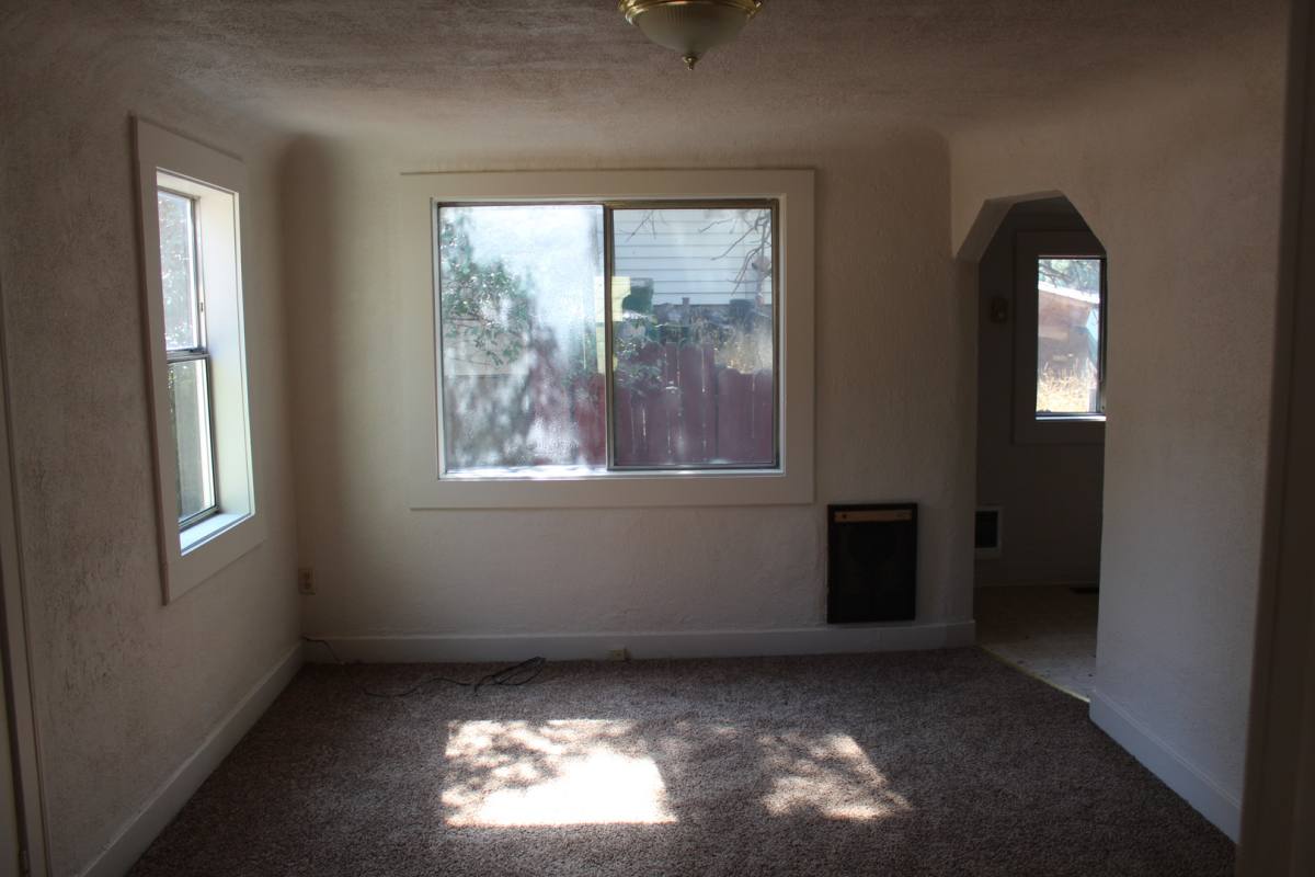 House for rent at 1518 Siskiyou St, Klamath Falls, OR 97601