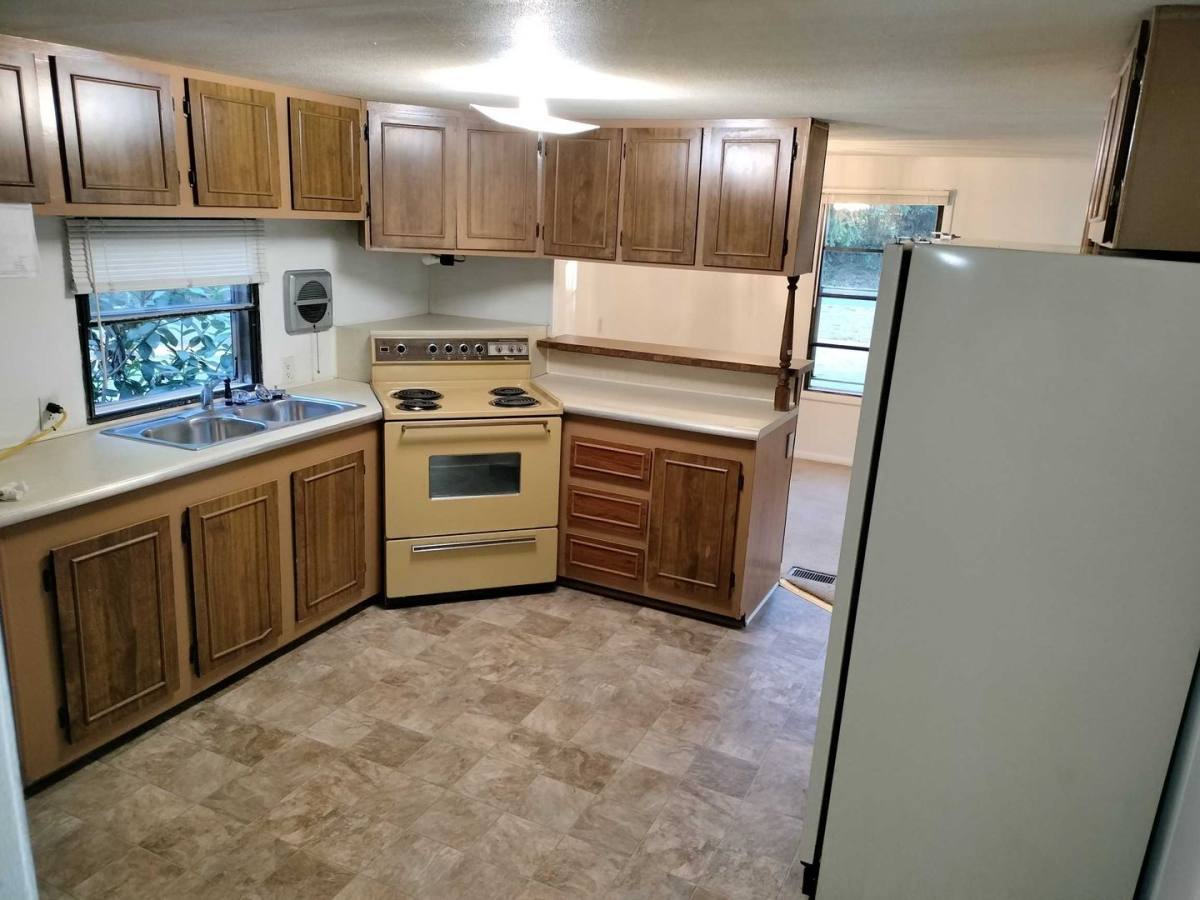 House for rent at 20745 Willey's Lake Rd, Custer, WA 98240