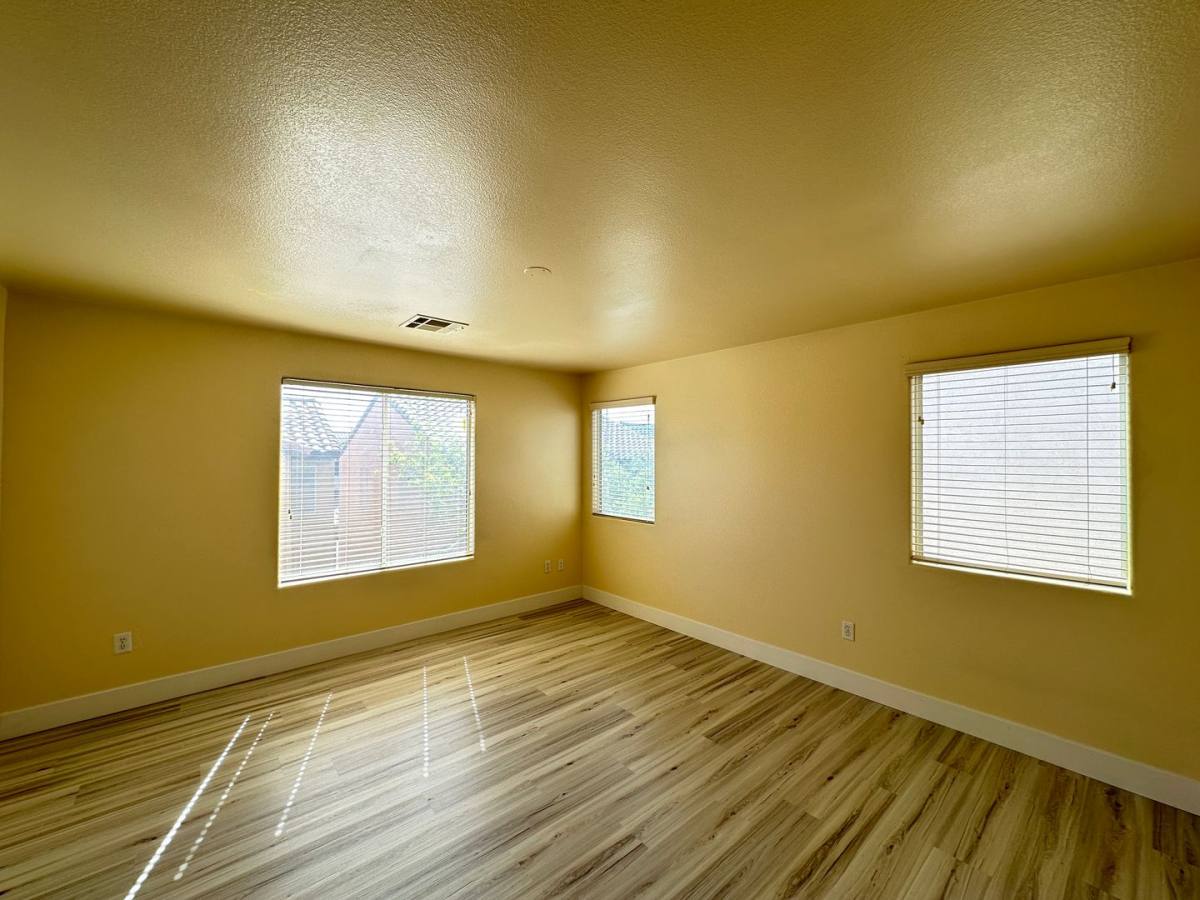 House for rent at 5640 Woods Crossing St, Las Vegas, NV 89148