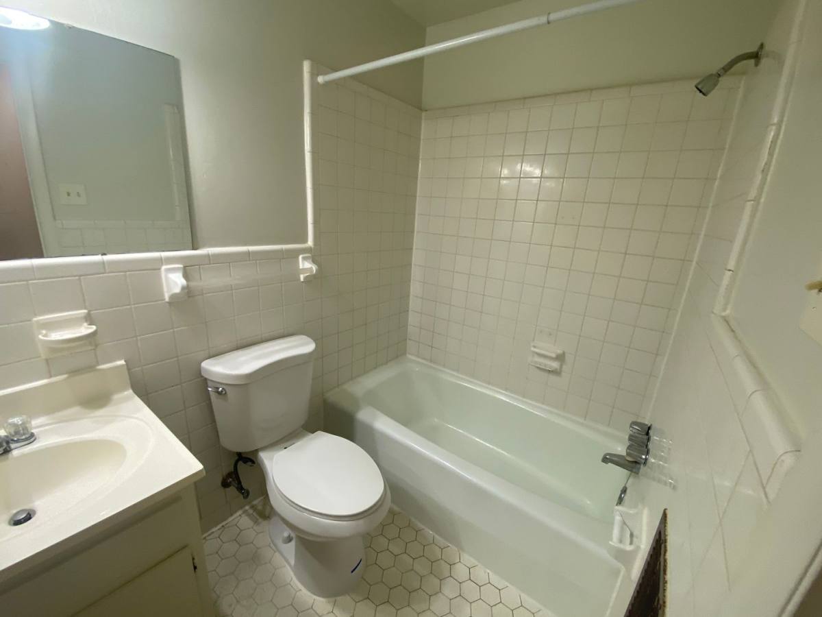 Apartment for rent at 2012 Jersey Ave #B, Durham, NC 27707