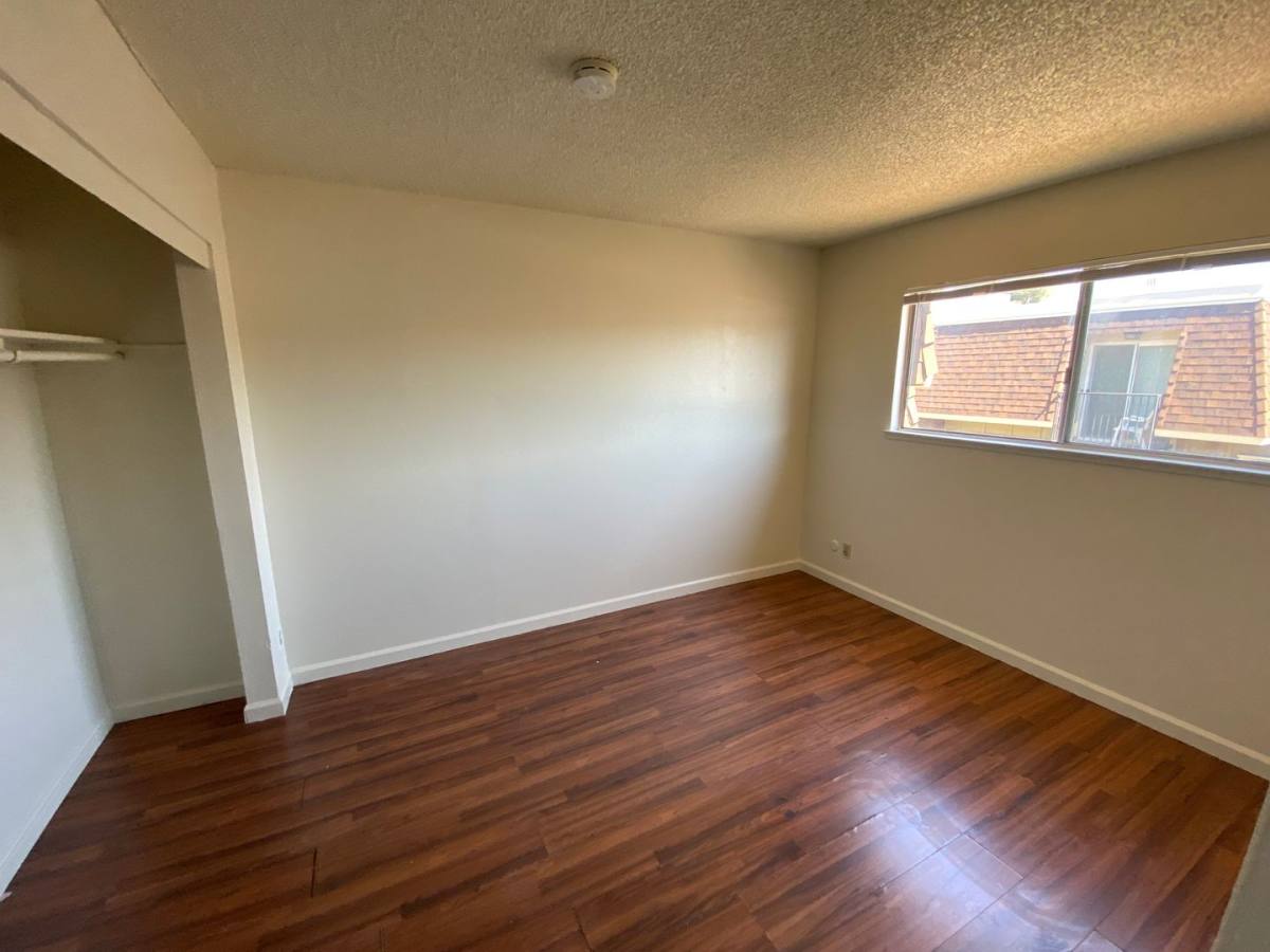 Townhouse for rent at 5674 Hillsdale Blvd, Sacramento, CA 95842