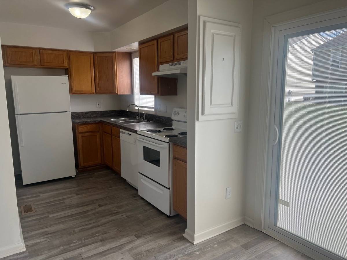 Apartment for rent at 201 Mohican Lane, Mount Hope, WV 25880