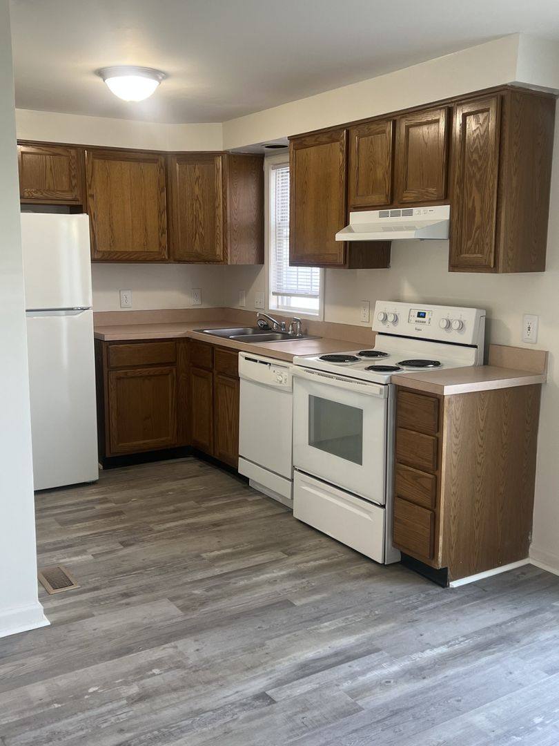 Apartment for rent at 201 Mohican Lane, Mount Hope, WV 25880